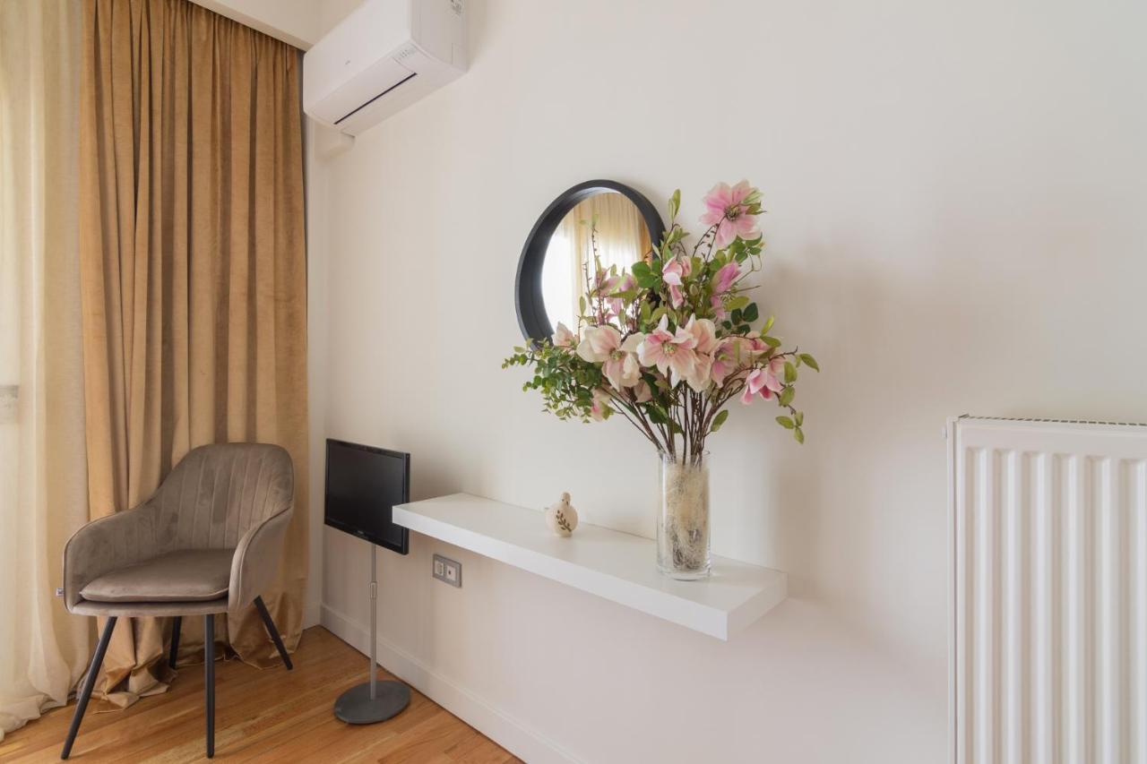 Beautiful Apartment In The Center Of アテネ エクステリア 写真
